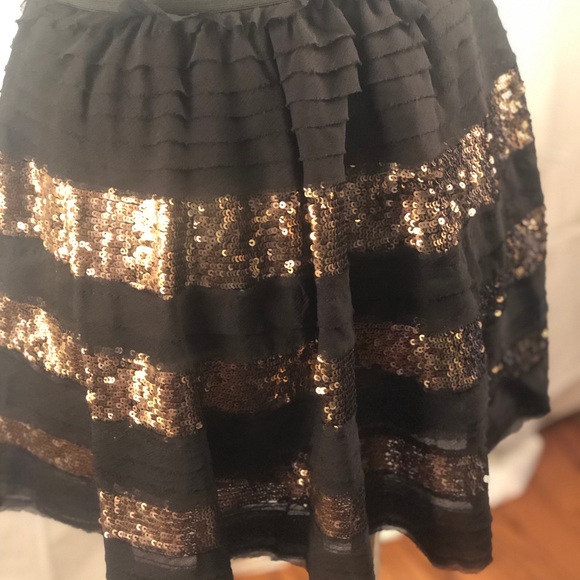 FREE PEOPLE small tiered sequin skirt - Picture 2 of 3